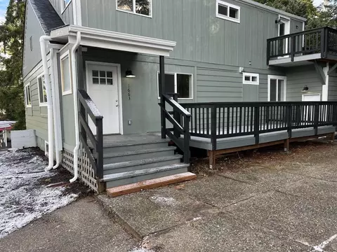 1663 Harrison Ave SE #B, Port Orchard, WA 98366