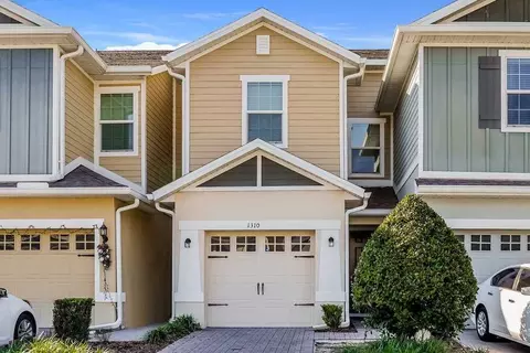 1310 E 10th St, Apopka, FL 32703