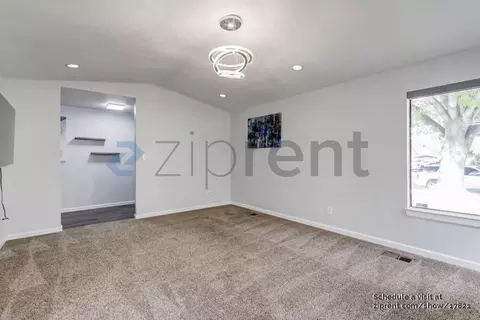 1620 W 12th St, Tracy, CA 95376