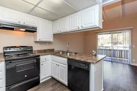 1717 E Birch St, Brea, CA 92821