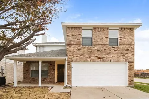 2200 Southway, Denton, TX 76207