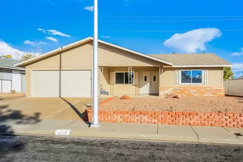 8240 Stapleton Ave, Las Vegas, NV 89145