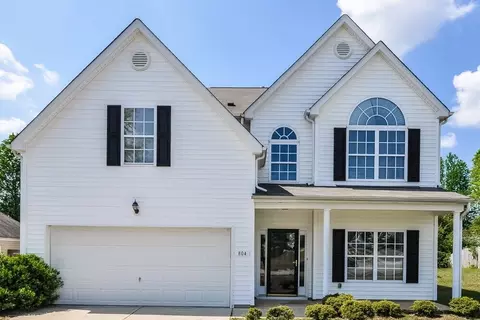 804 Red Oak Tree Dr, Fuquay Varina, NC 27526