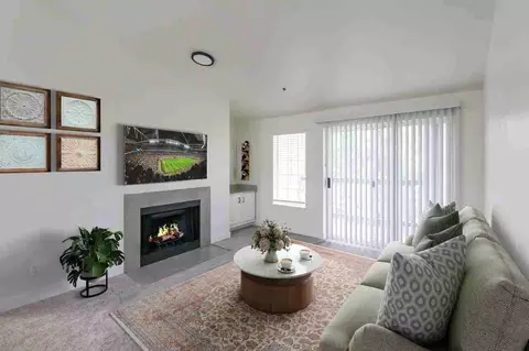 2225 S 112th St, Burien, WA 98168