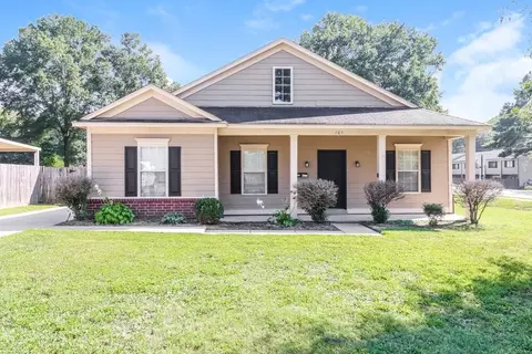 105 Keough Rd, Collierville, TN 38017