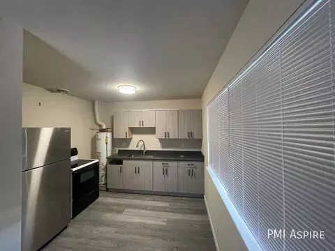2372 Emporia St, Aurora, CO 80010