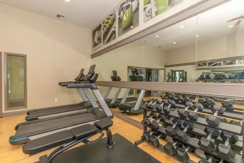 8200 N Laurelglen Blvd, Bakersfield, CA 93311