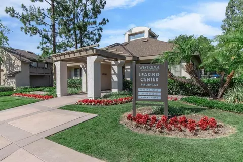 26571 Normandale Dr, Lake Forest, CA 92630