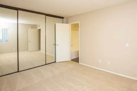26571 Normandale Dr, Lake Forest, CA 92630