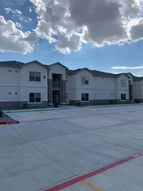 7102 Rocio Dr #1, Laredo, TX 78041