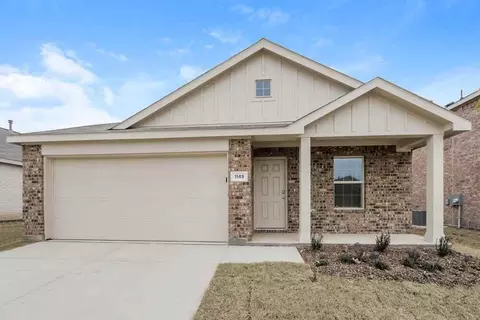 1149 Crestview Dr, Hutchins, TX 75141