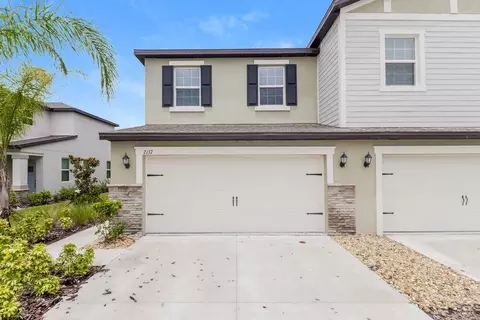 2137 Cerulean Sky Dr, Lutz, FL 33558