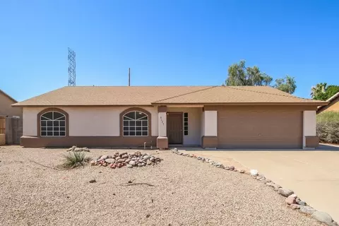 8125 Ellis St, Mesa, AZ 85207