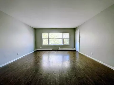 6435 S Evans Ave #2B, Chicago, IL 60637