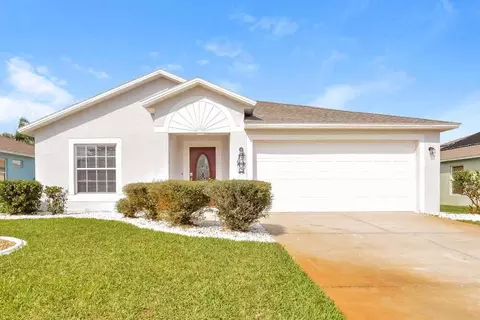 205 Tree Branch Ln, Edgewater, FL 32141