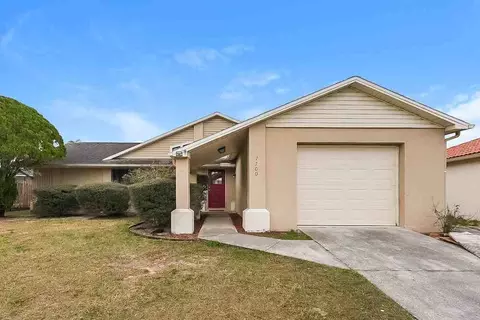 7700 Vienna Ln, Jasmine Estates, FL 34668