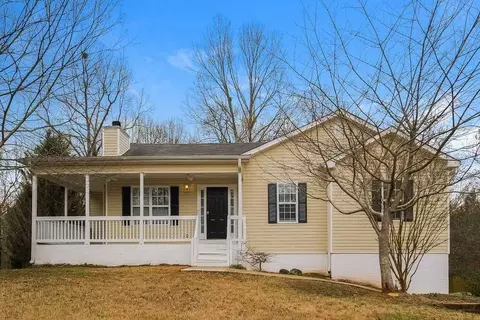 215 Mountain Ln, Covington, GA 30016 photo 1