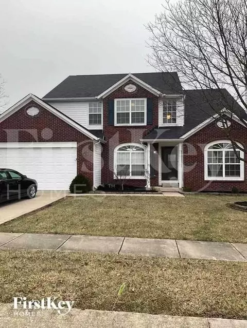 8085 Lawrence Woods Blvd, Indianapolis, IN 46236
