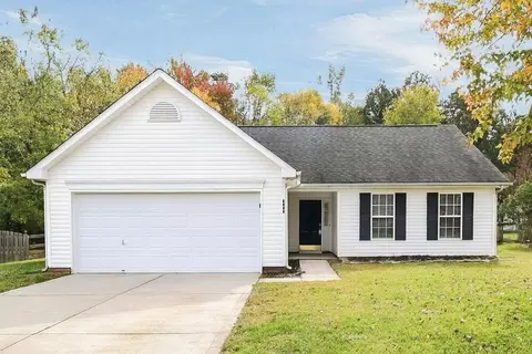 2329 Ivy Run Dr, Indian Trail, NC 28079