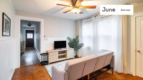 88 Glen St #1, Boston, MA 02125