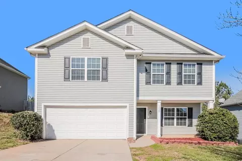 1425 River Run Rd, Lowell, NC 28098