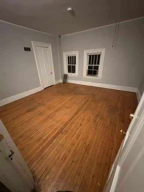 429 Washington St SE, Grand Rapids, MI 49503