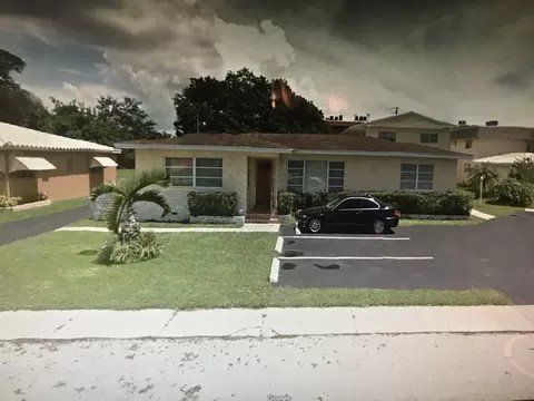 2525 Pierce St, Hollywood, FL 33020