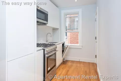18 Forest St #44, Cambridge, MA 02140