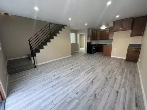 13816 Cohasset St, Van Nuys, CA 91405