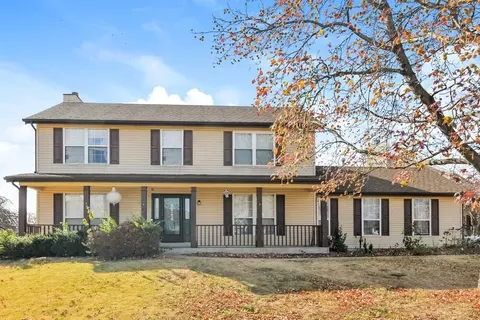 3045 Willow Creek Estates Dr, Florissant, MO 63031