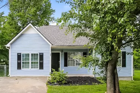 101 Whispering Pine Ln NE, White, GA 30184