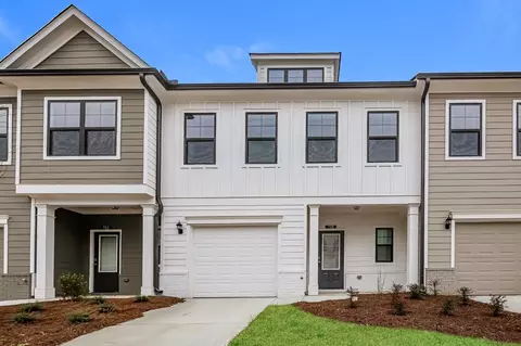 758 Calvin Park Dr, Ball Ground, GA 30107