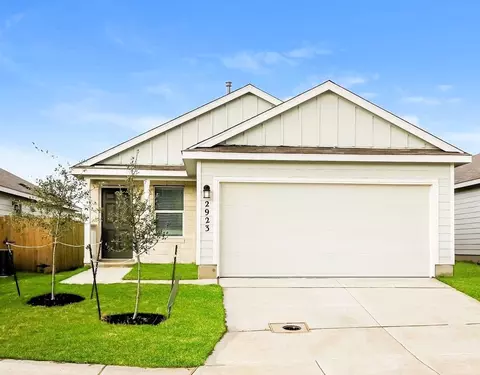 2907 Millikan Dr, Converse, TX 78109