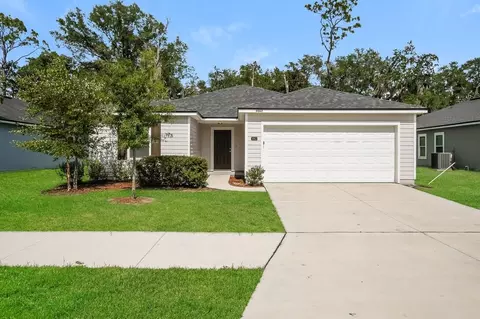 9062 Open Field Rd, Jacksonville, FL 32222