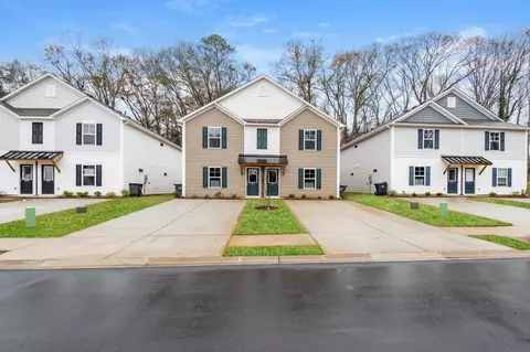 335 Noble Ln, Pendleton, SC 29670