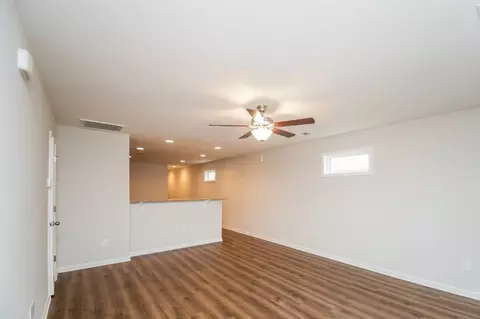 335 Noble Ln, Pendleton, SC 29670 photo 2