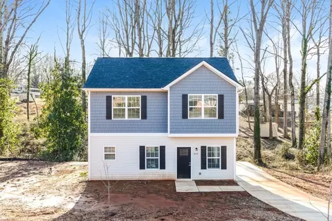 608 E Texas Ave, Bessemer City, NC 28016