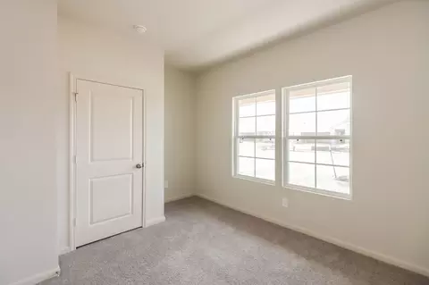 5516 Fox Bluff Dr, Bryan, TX 77807 photo 11