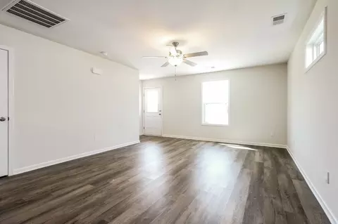 309 Noble Ln, Pendleton, SC 29670 photo 3