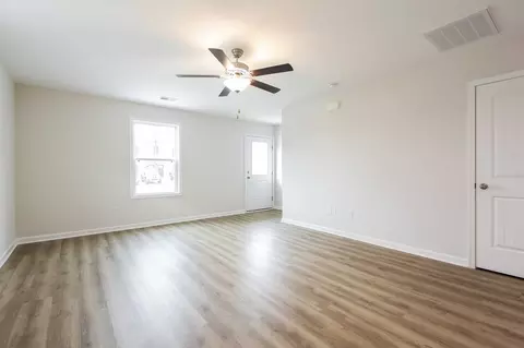 310 Noble Ln, Pendleton, SC 29670 photo 3