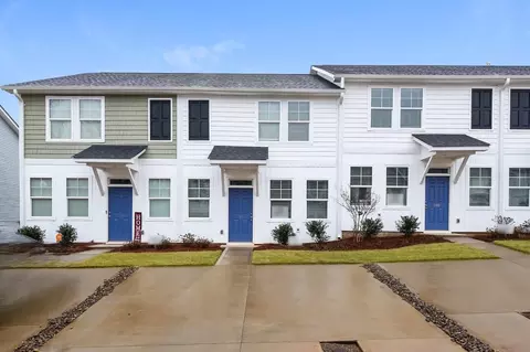 144 Valley Creek Dr, Boiling Springs, SC 29316
