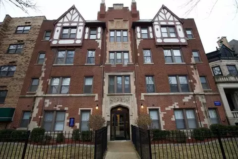 656 W Wrightwood Ave #103, Chicago, IL 60614