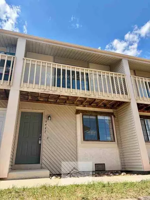 2427 Split Rock Dr, Colorado Springs, CO 80919