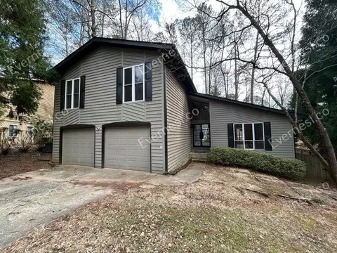 250 Trailmore Ct, Roswell, GA 30076