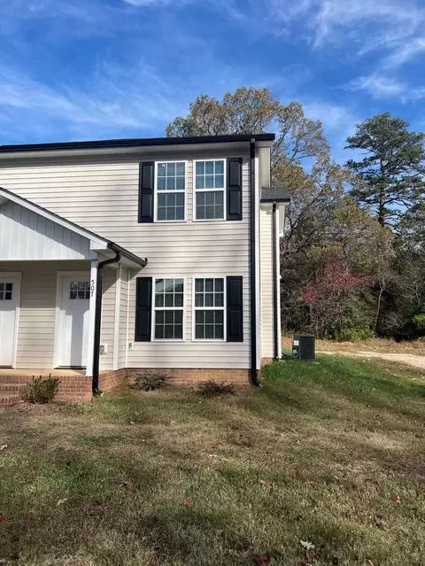 507 E Mills Dr, Landis, NC 28088