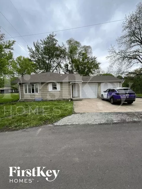 3333 N 63rd St, Kansas City, KS 66104