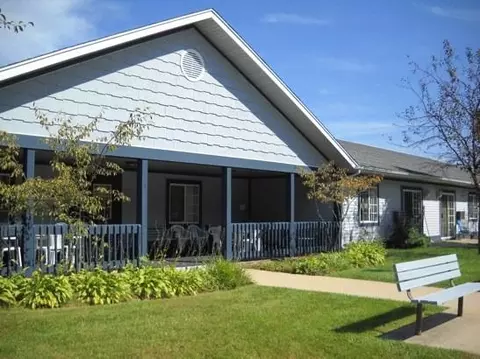 450 Griswold St, Hart, MI 49420