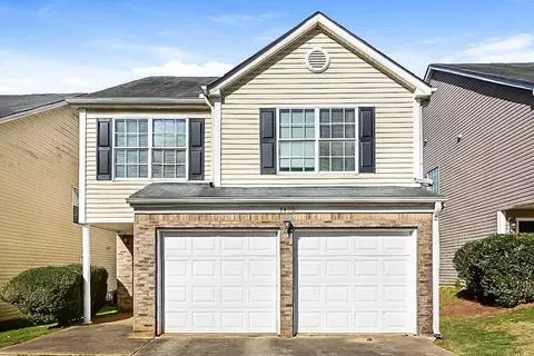 7420 Garnet Dr, Jonesboro, GA 30236