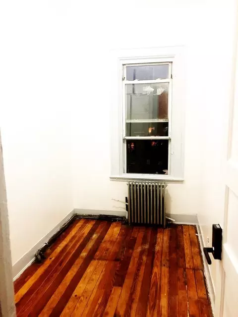 535 E 29th St #2.1, Brooklyn, NY 11210