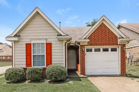 2753 Virginia Woods Pl, Arlington, TN 38002